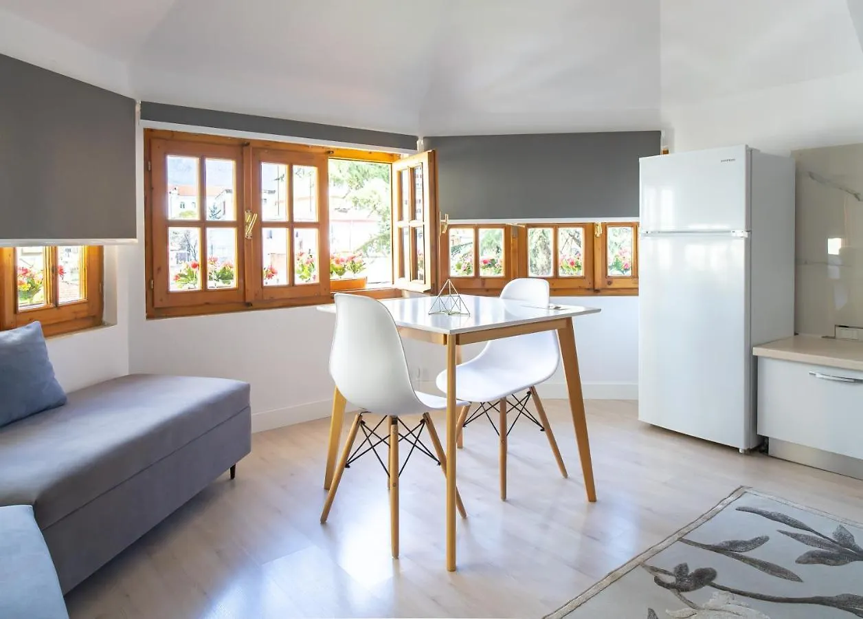Garden Boutique B&B Tirana Panzió