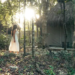 Natura Glamping Hotel Akumal